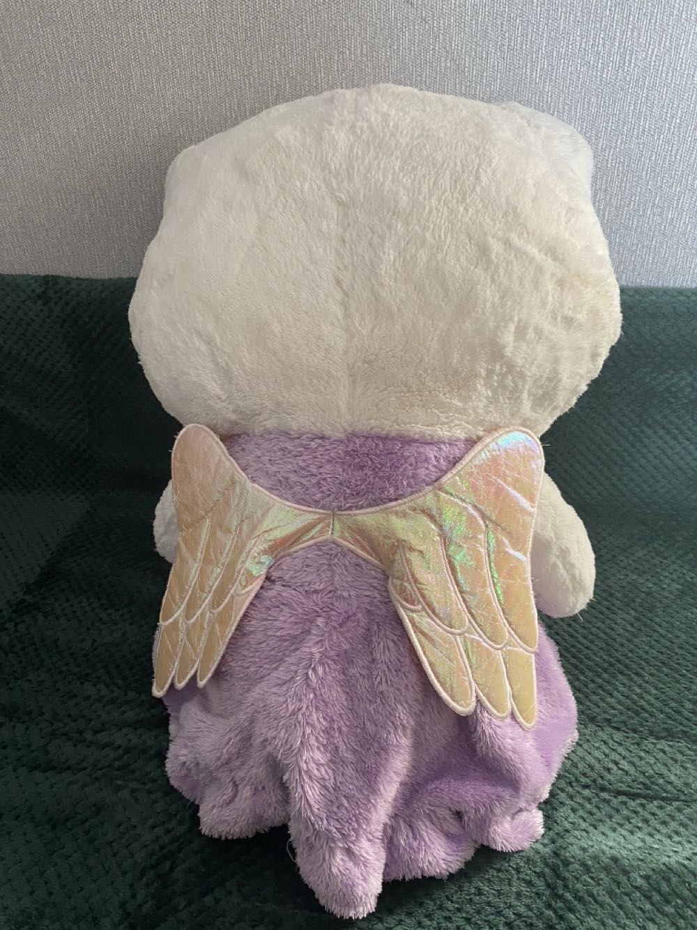 Hello Kitty в фиолетовом платье с крыльями сзади  plush collectible - Main Image 2