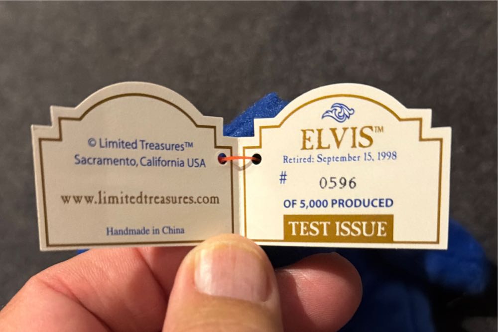 Elvis The Bear  (United States) plush collectible - Main Image 2