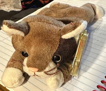 Boyd’s Bears Clover Buzzoff 11” Stuffed Animal 11 Inches Brown L. Boyds Bear Bee With Bumble ”clover Tags Jointed #91772 Buzzoff” Retired 10”