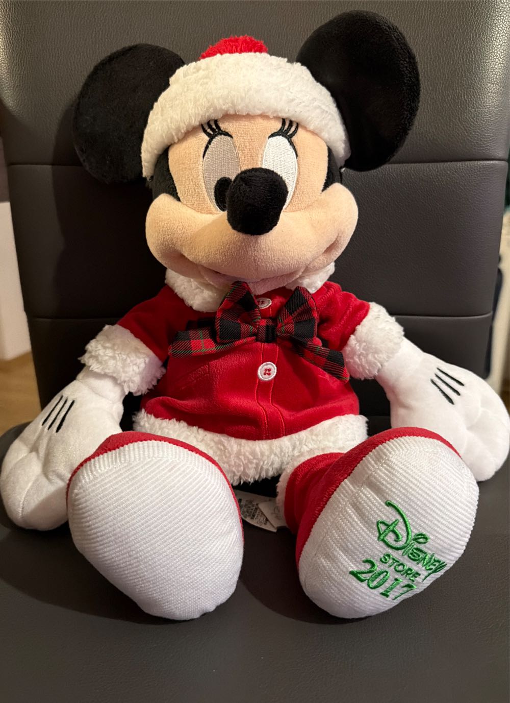 Tigger Cuties Snowglobe Small