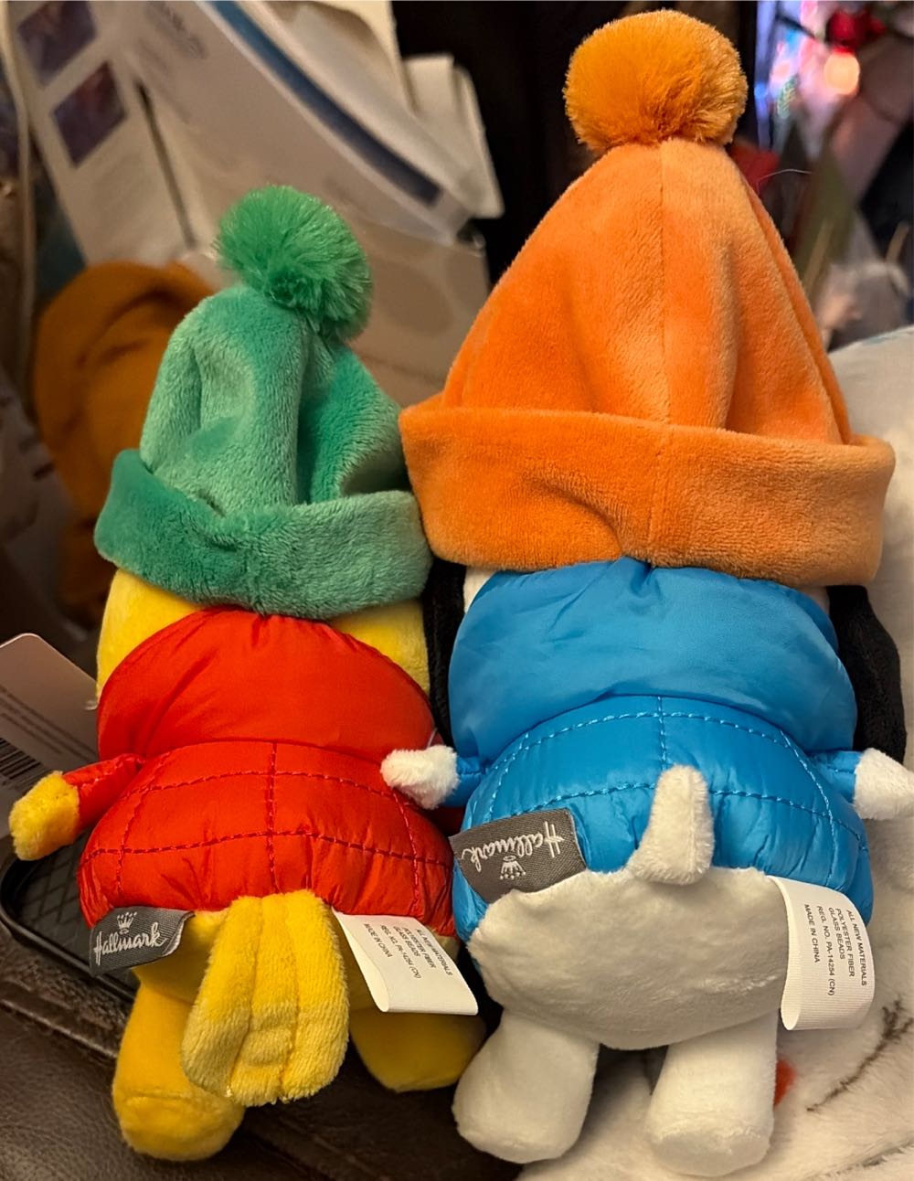 Better Together Snoopy & Woodstock Magnetic Plush Duo  (United States) plush collectible [Barcode 661127114973] - Main Image 2