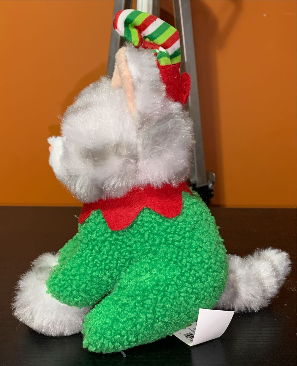 Grey Cat  plush collectible [Barcode 667888549283] - Main Image 2