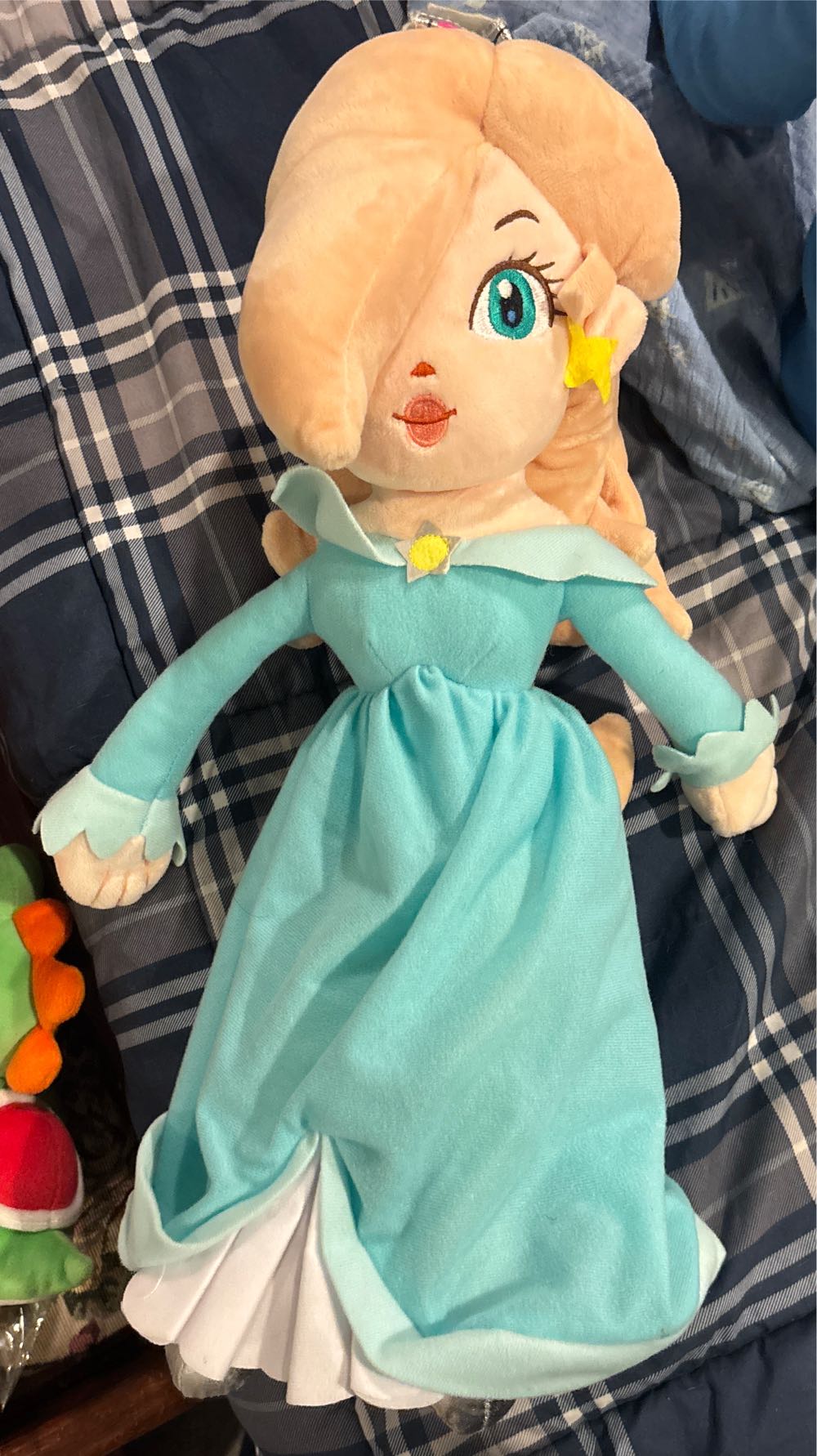 Peanuts, animated, plush, snoopy, green, puffer, jacket, yellow stocking cap with Holly