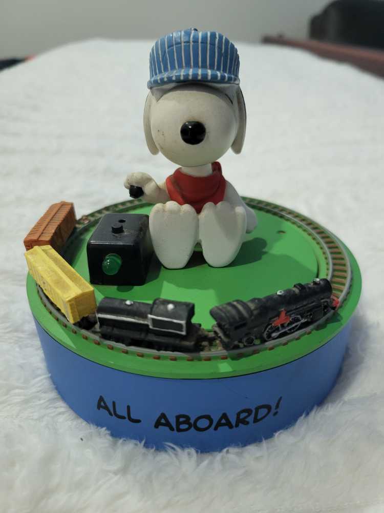 Fao Schwartz Rare Gold Cobra