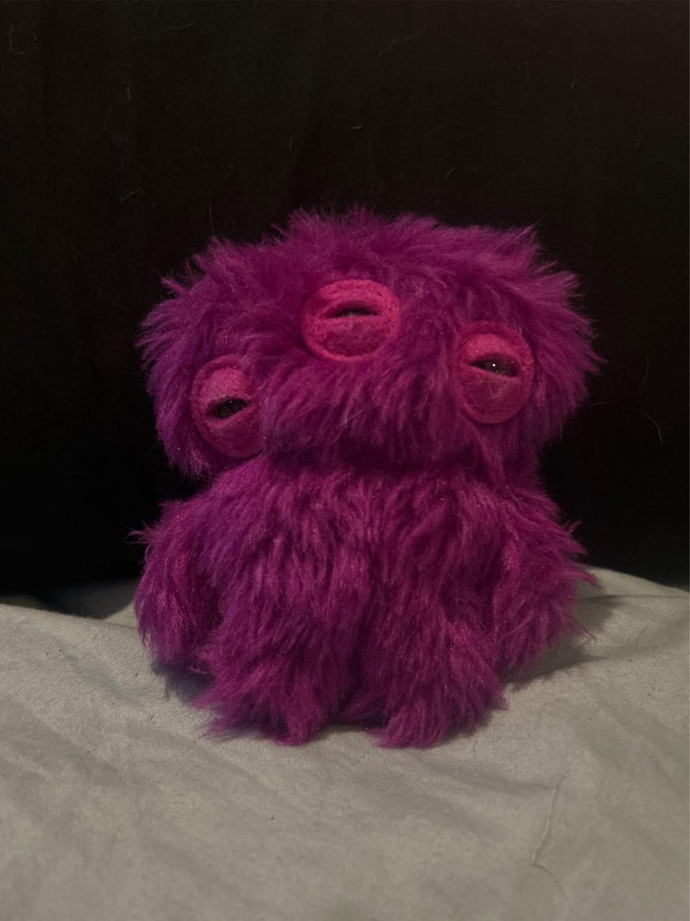 Fuggler Keychain V2 Annoyed Alien Purple  plush collectible [Barcode 193052088048] - Main Image 2