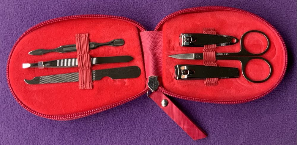 Flaunt Your Feathers Flamingo - Manicure Set  plush collectible - Main Image 3