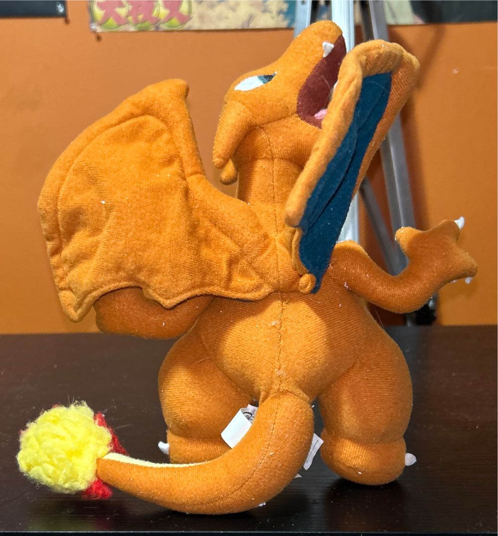 Charizard [9.5”]  plush collectible - Main Image 2