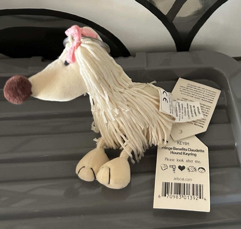 Keyring Fringe Benefits Claudette Hound  plush collectible - Main Image 4