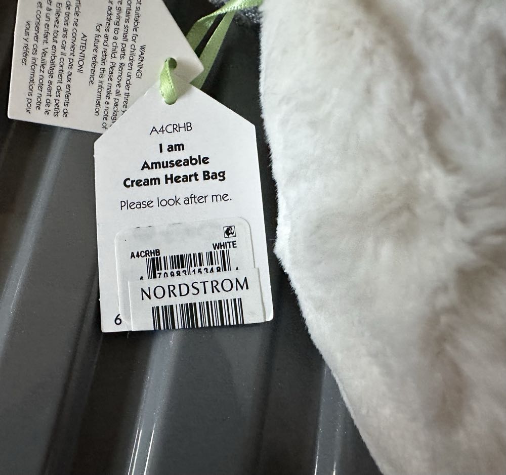 Bag - Amuseable Cream Heart  plush collectible - Main Image 3