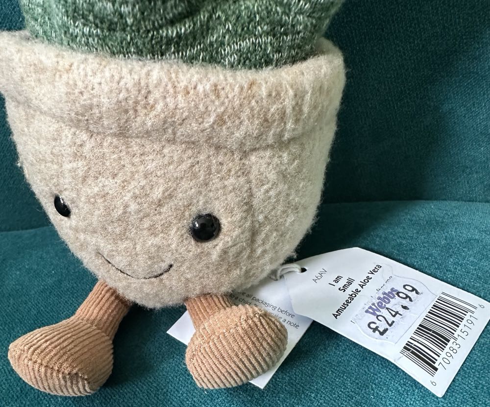 Plant - Amuseable Aloe Vera  plush collectible - Main Image 2