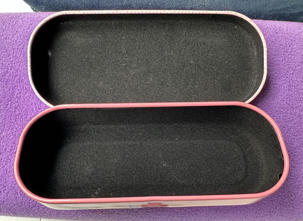 Glad To Be Me - Glasses Case  plush collectible - Main Image 3