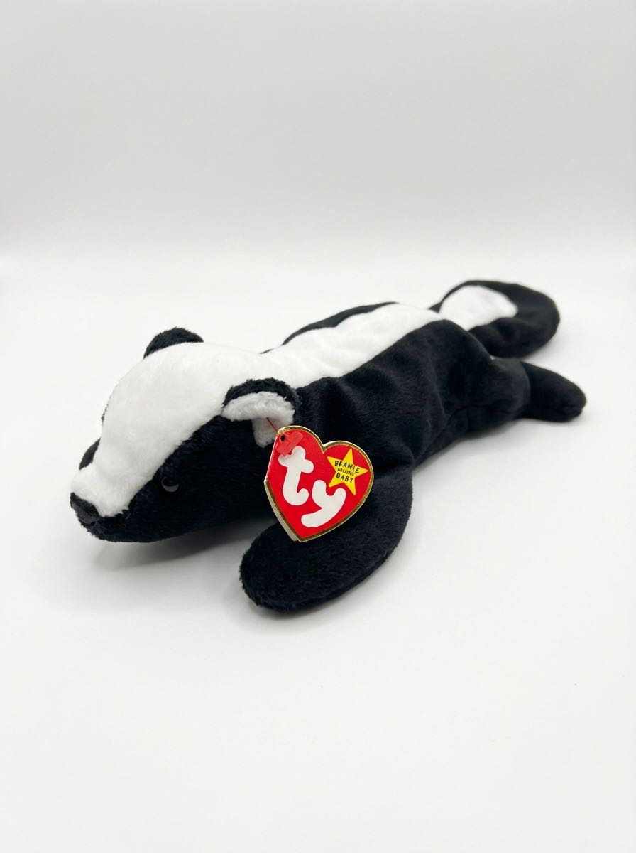 Bag Nwt Disneyland Disney Bean Bag 16’ Gradnite Tigger Winnie The Pooh 10 Inch With Tag Grad Nite – Graduation ~