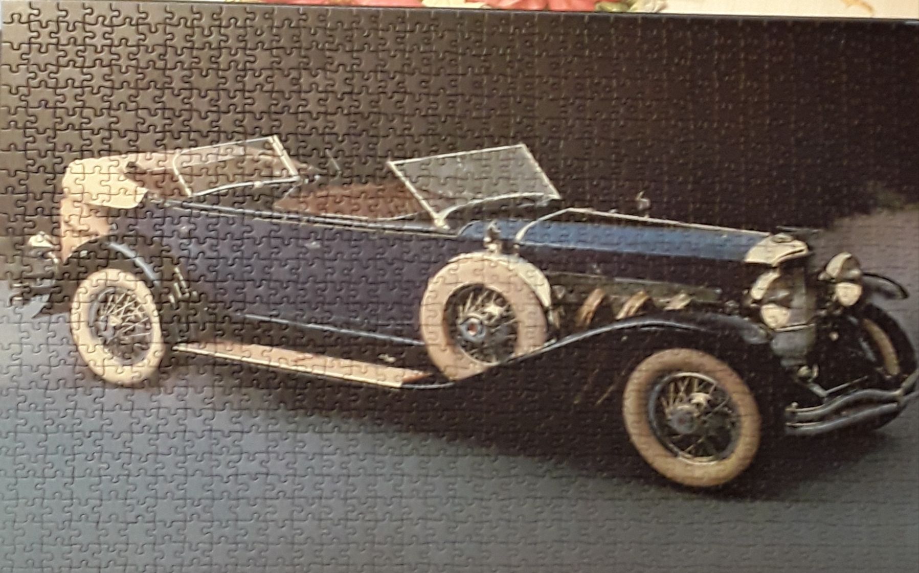 Duesenberg Dual Cowl Phaeton 1929 - Ravensburger puzzle collectible - Main Image 2