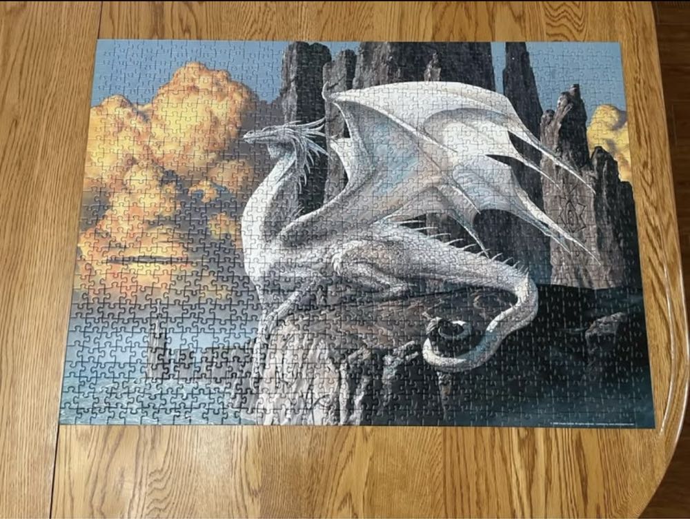 Dragon - Ravensburger puzzle collectible [Barcode 4005556156962] - Main Image 4