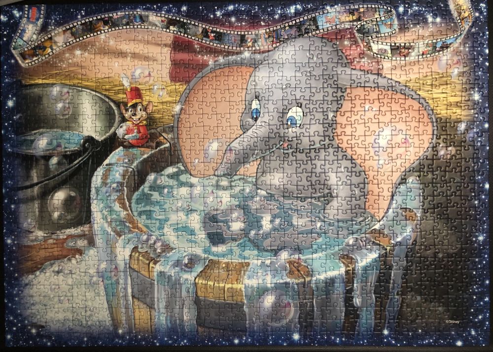 Dumbo - Ravensburger puzzle collectible [Barcode 4005556196760] - Main Image 3