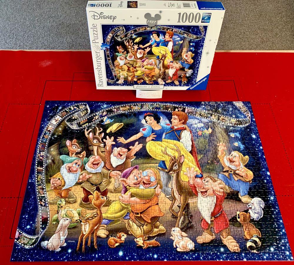 Snow White - Ravensburger puzzle collectible [Barcode 4005556196746] - Main Image 3