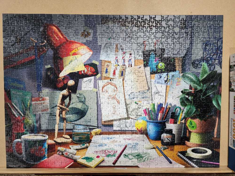 The Artist’s Desk - Ravensburger puzzle collectible [Barcode 4005556194322] - Main Image 4