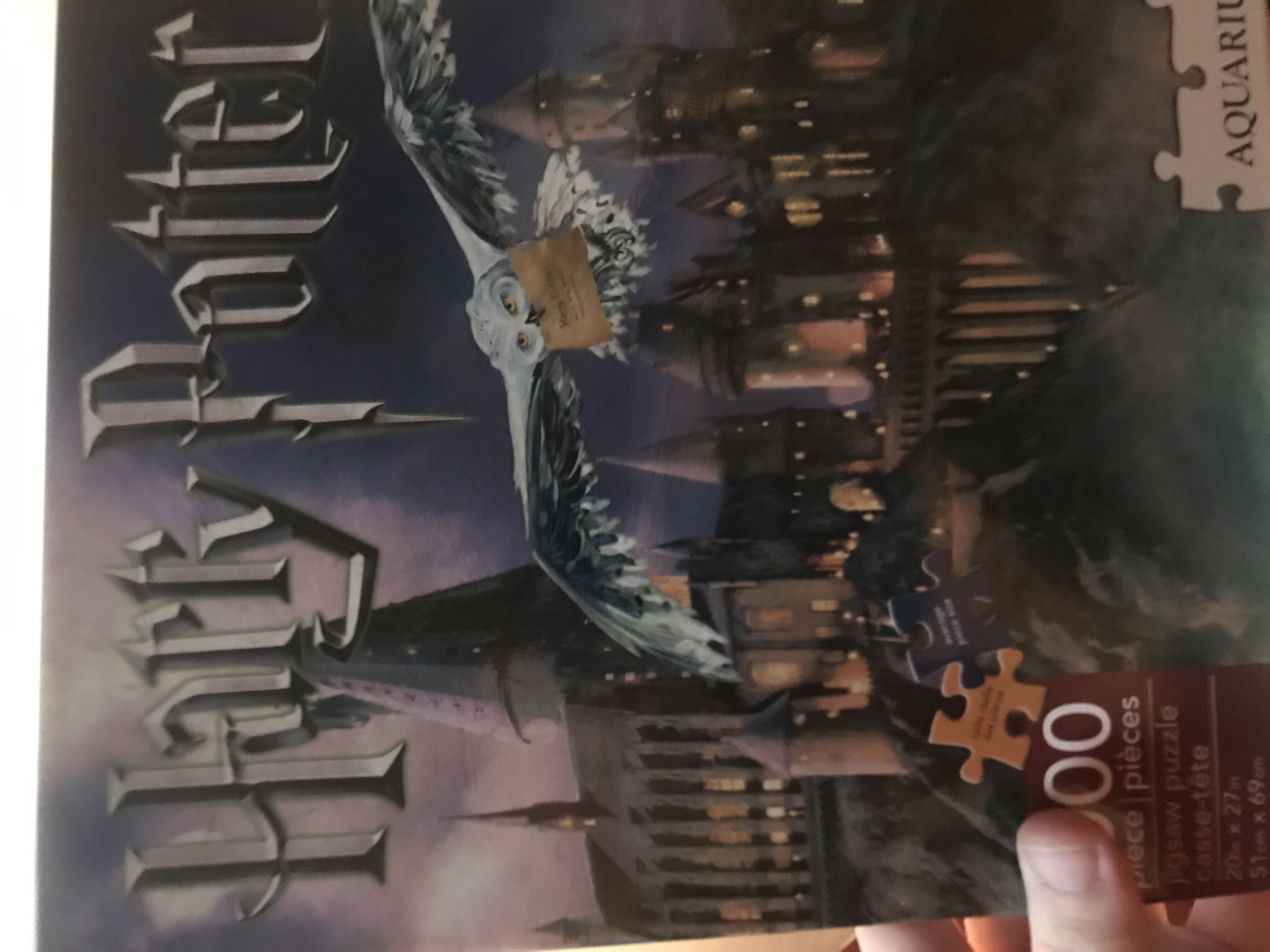 Harry Potter Castle - Aquarius puzzle collectible [Barcode 840391106505] - Main Image 1