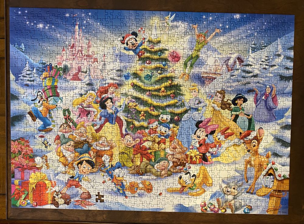 Disney Christmas 🟦🇨🇦 - Ravensburger puzzle collectible [Barcode 4005556192878] - Main Image 3