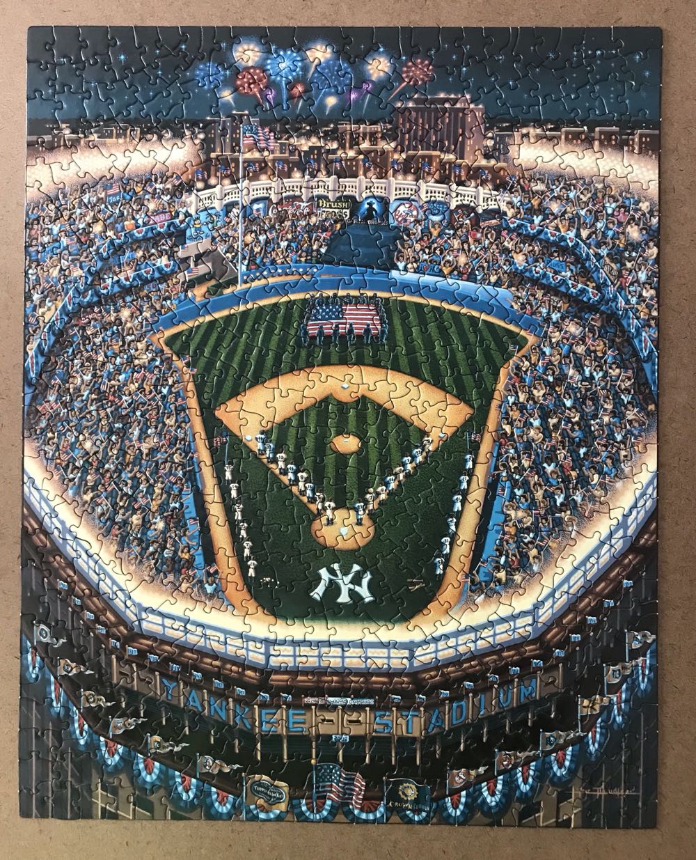 Yankee Stadium - Dowdle Puzzles puzzle collectible [Barcode 671095070041] - Main Image 2