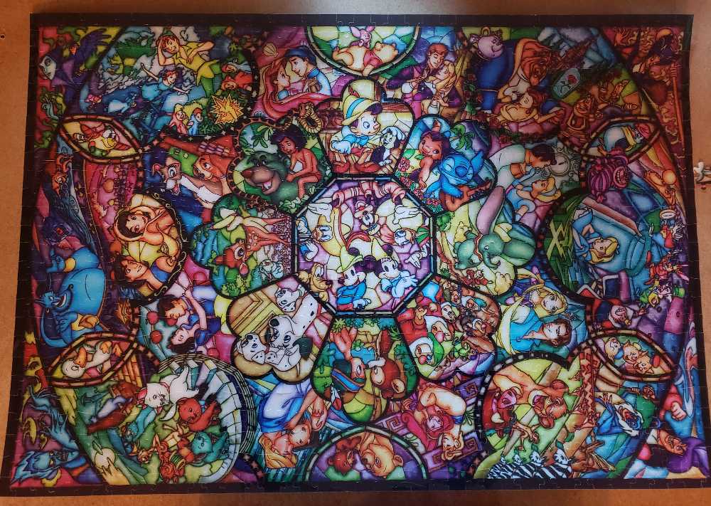 Disney—Stained Art - Tenyo 🇯🇵 puzzle collectible [Barcode 4905823857649] - Main Image 2