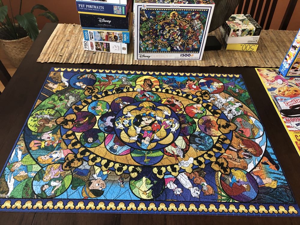 Disney - Classics II - Ceaco puzzle collectible [Barcode 021081340328] - Main Image 3