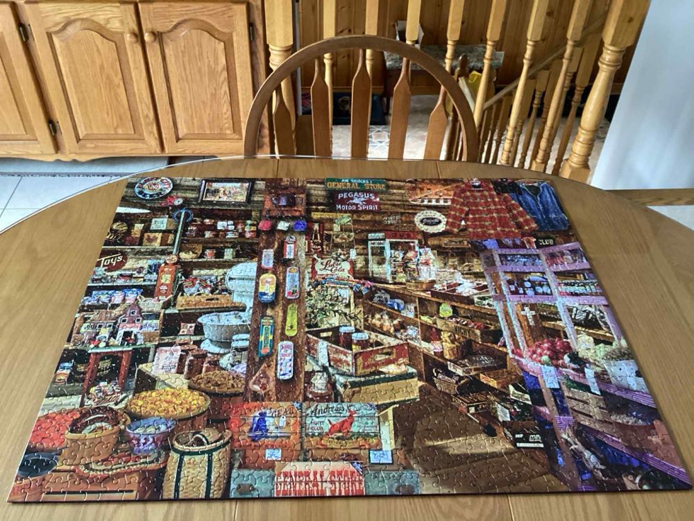Country Store - White Mountain puzzle collectible [Barcode 724819261260] - Main Image 4