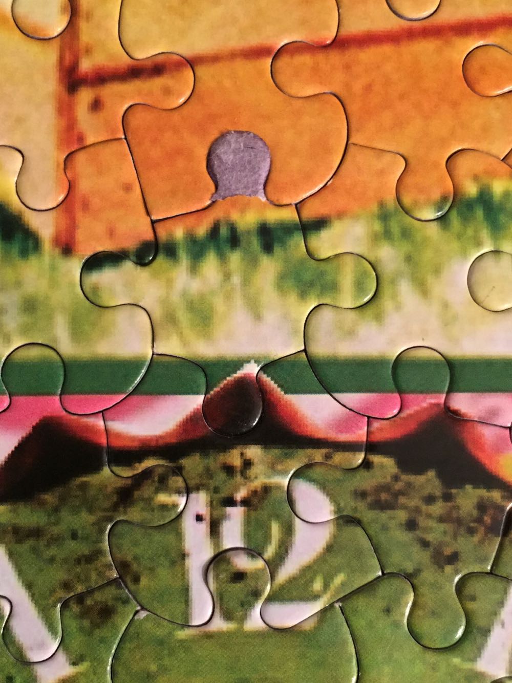 When Life Gives You Lemons  - Completed (Rummage Sale) - White Mountain Puzzles puzzle collectible [Barcode 724819256440] - Main Image 4