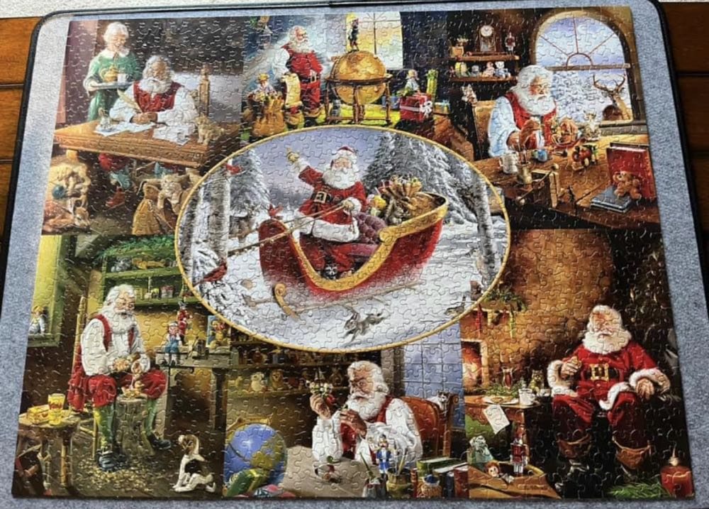 Merry Christmas to All - White Mountain puzzle collectible [Barcode 724819252367] - Main Image 2