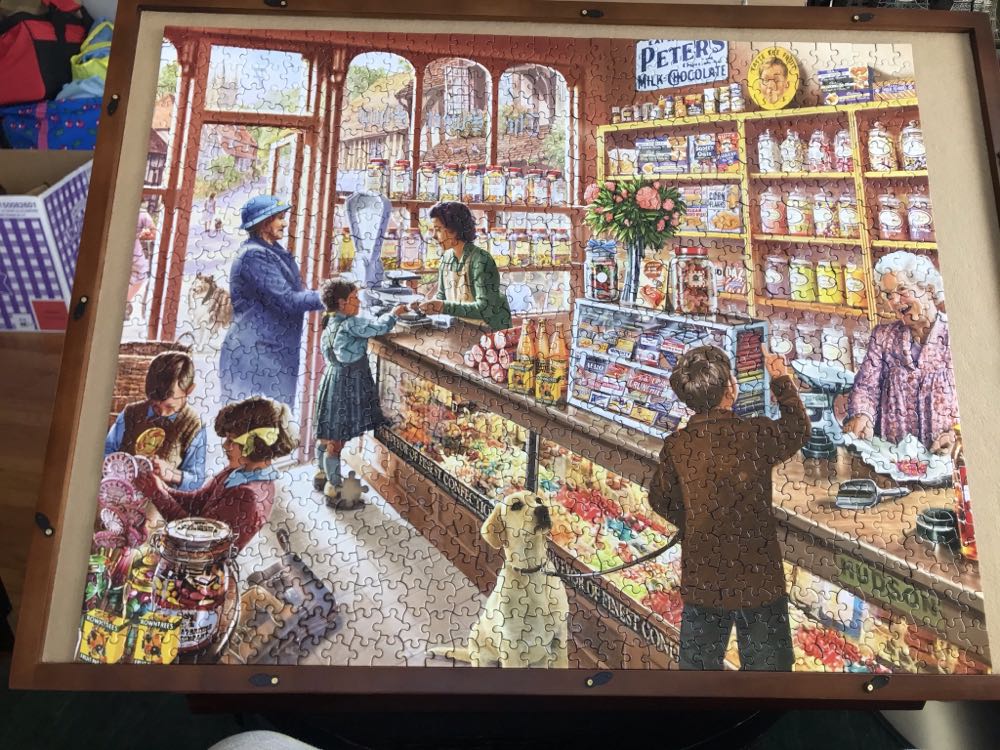 Old Candy Store ♥️ - White Mountain puzzle collectible [Barcode 724819256969] - Main Image 3