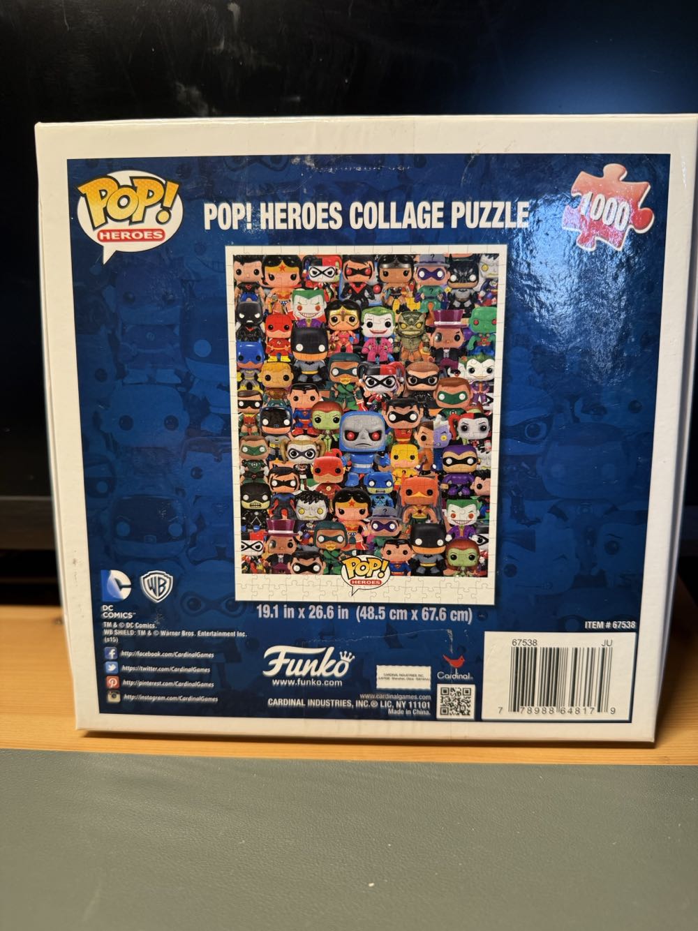Cardinal: POP! Heroes Collage - Cardinal puzzle collectible [Barcode 778988648179] - Main Image 2