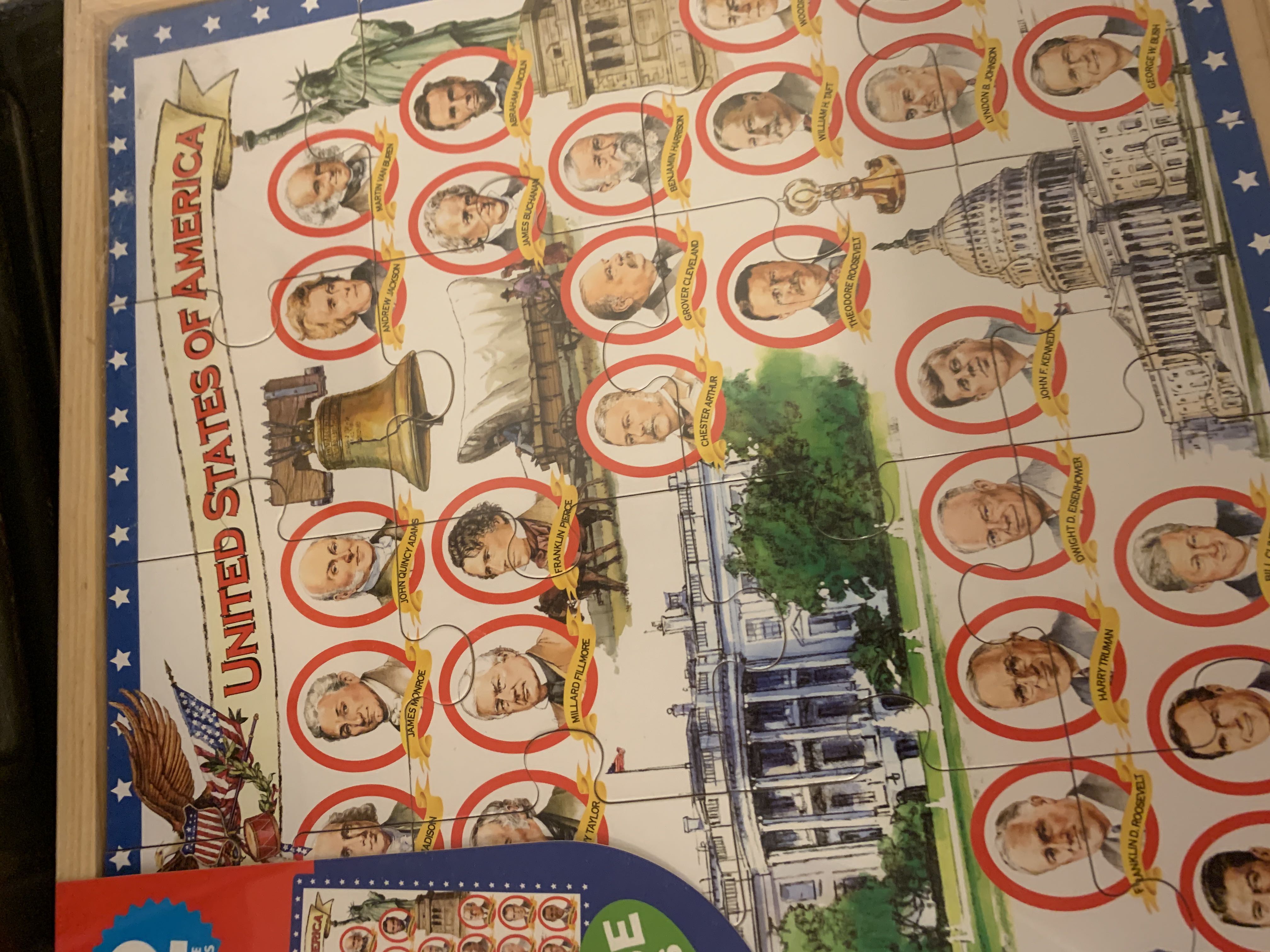 Disney Christmas 🟦🇨🇦