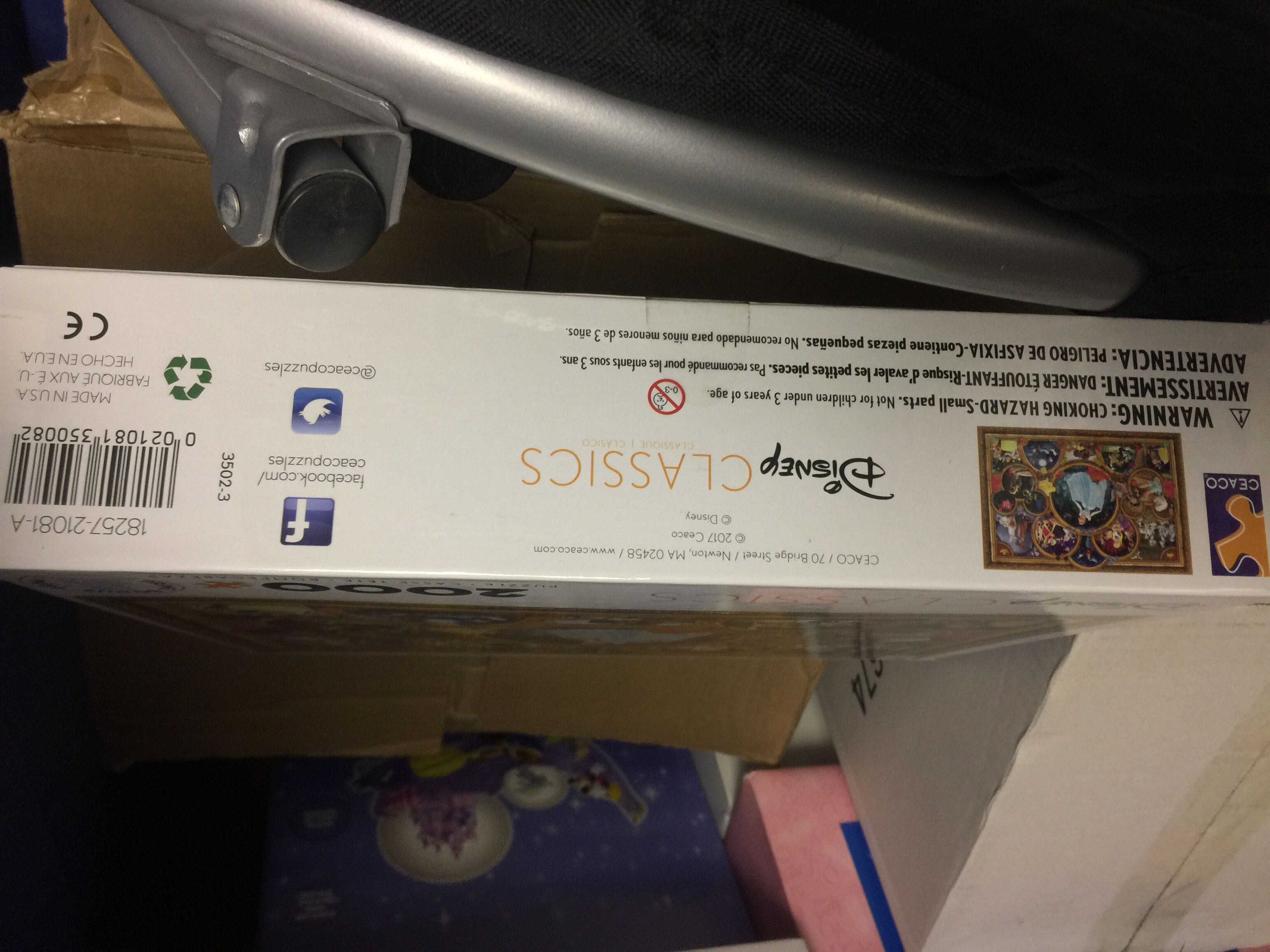 Disney Classics Collage - Ceaco puzzle collectible [Barcode 021081350082] - Main Image 2