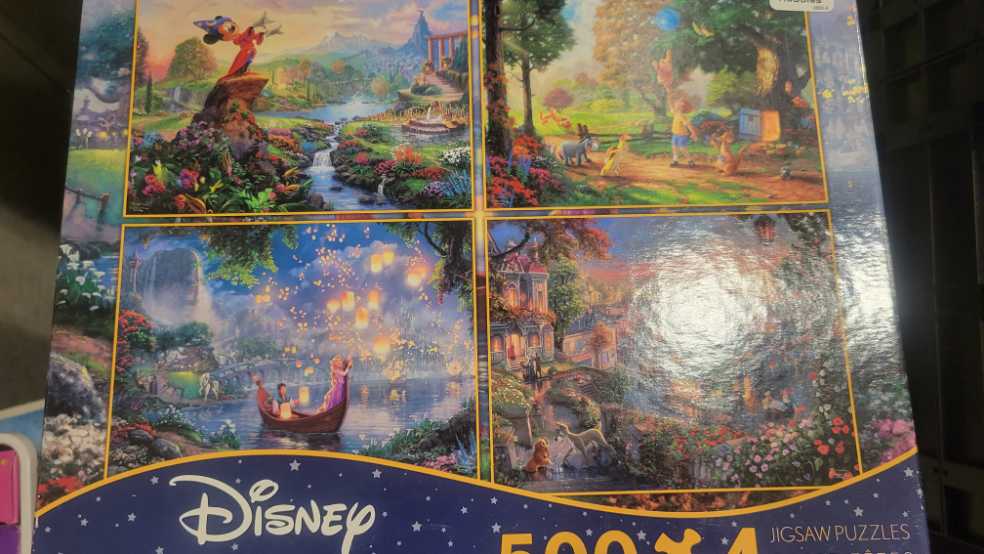 Disney Thomas Kinkade - 4 Pack - Ceaco / Thomas Kinkade puzzle collectible [Barcode 021081036696] - Main Image 4