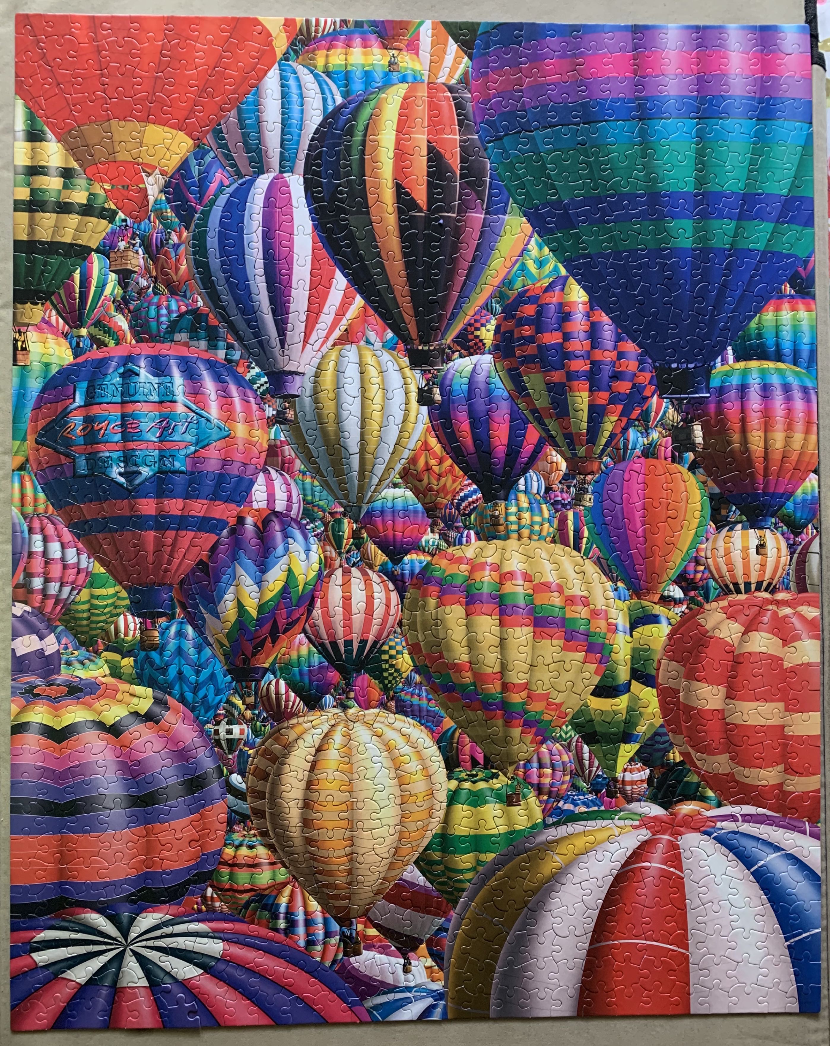 Hot Air - White Mountain Puzzles puzzle collectible [Barcode 724819249572] - Main Image 3