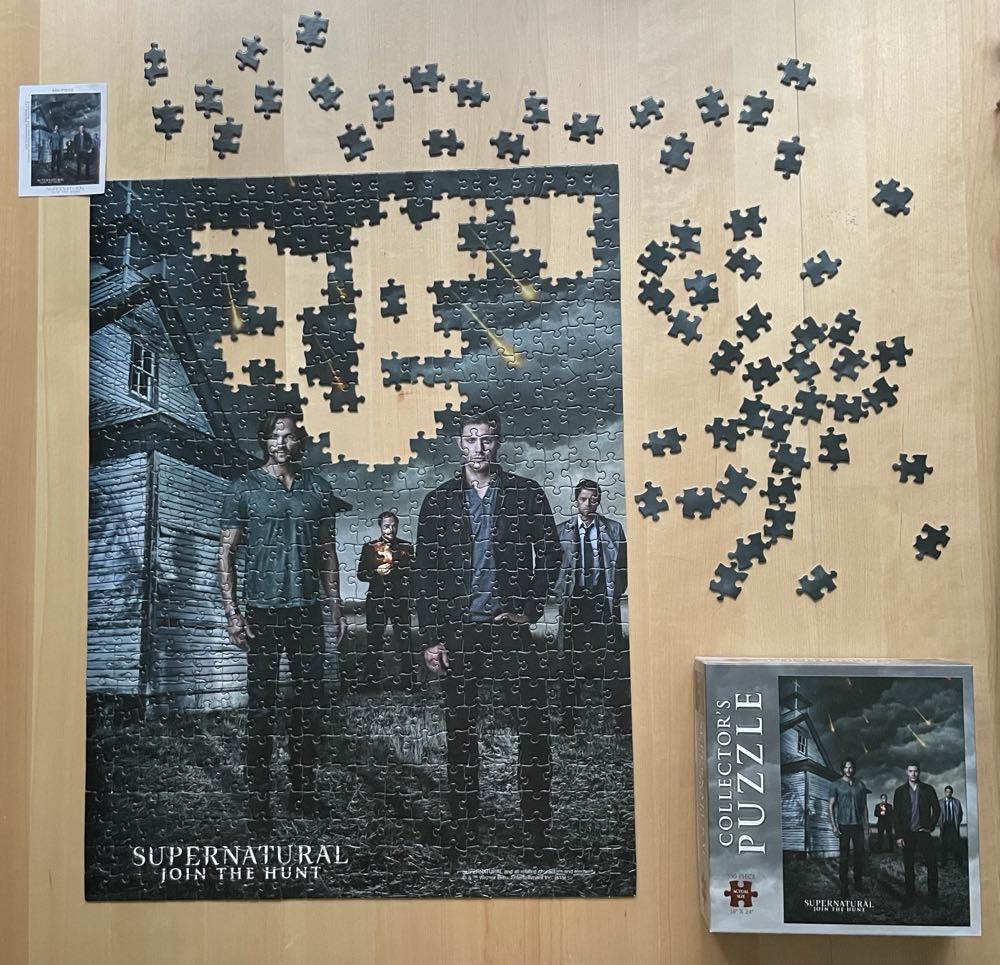 Supernatural - USAopoly puzzle collectible [Barcode 700304047304] - Main Image 3