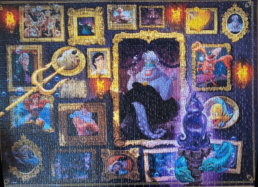 Ursula - Ravensburger puzzle collectible [Barcode 4005556150274] - Main Image 3