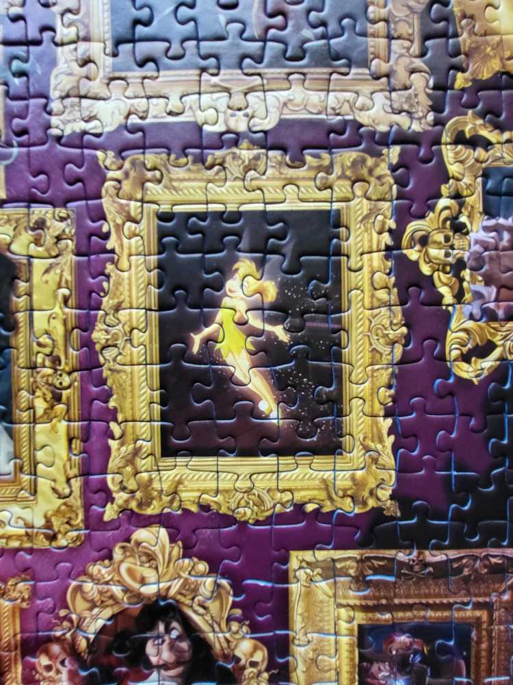 Villainous: Captain Hook - Ravensburger puzzle collectible [Barcode 4005556150229] - Main Image 4