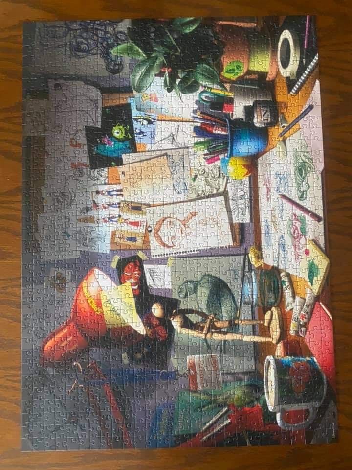 The Artist’s Desk - Ravensburger puzzle collectible - Main Image 3