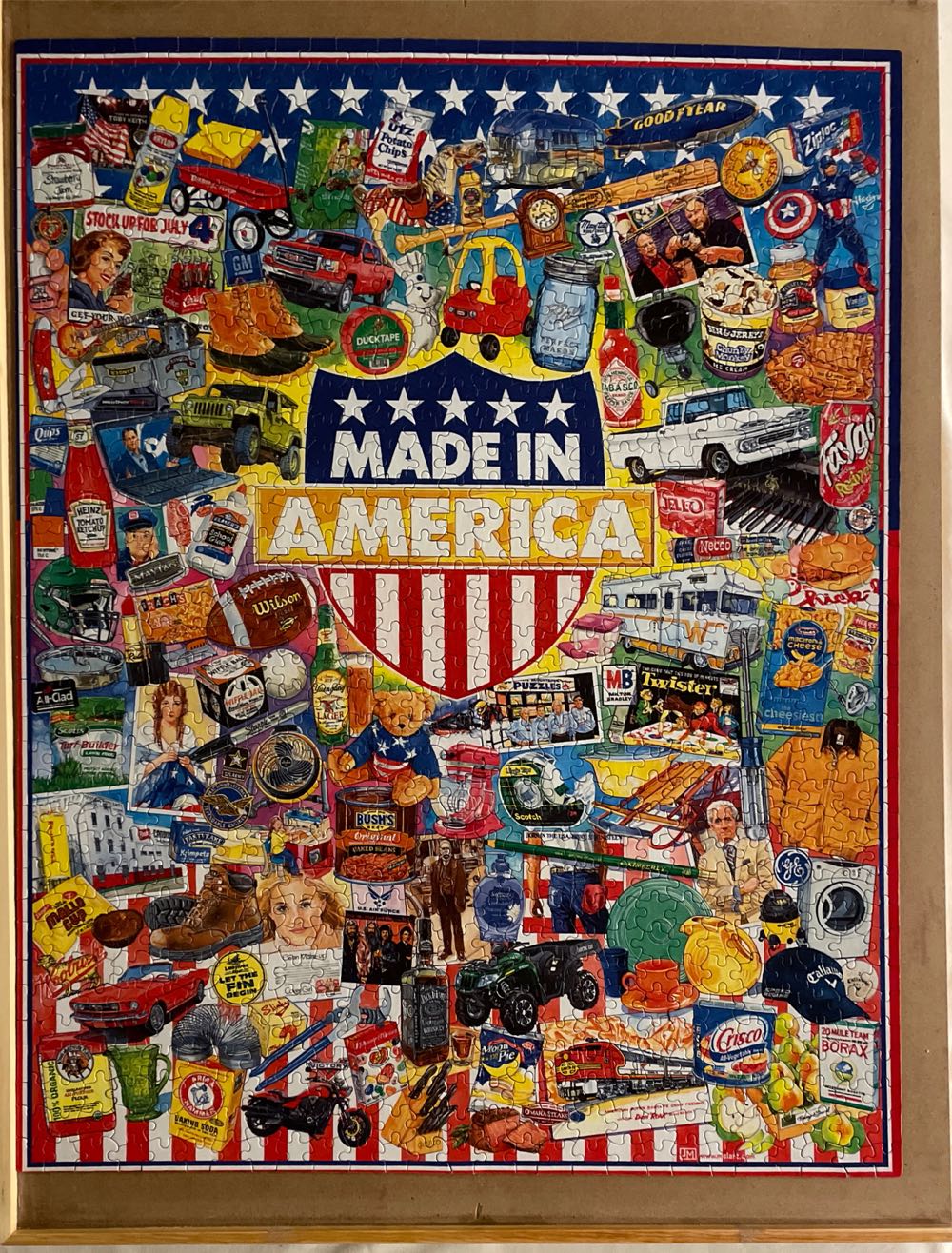 Made In America - White Mountain Puzzles puzzle collectible [Barcode 724819258253] - Main Image 2