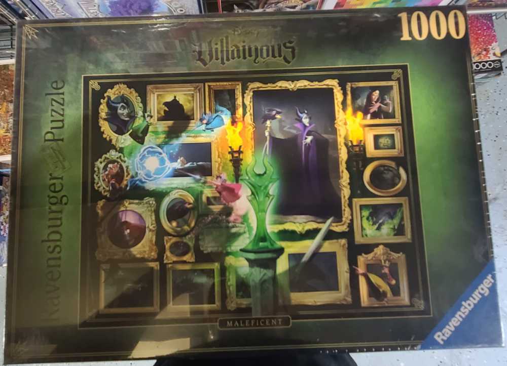 Villainous Disney: Maleficent (2) - Ravensburger puzzle collectible [Barcode 4005556819409] - Main Image 2