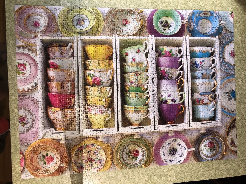 Colourful Tea Cups - Eurographics puzzle collectible [Barcode 628136653428] - Main Image 2