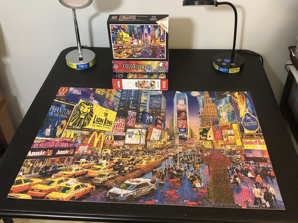 Show Time 💎 - MasterPieces puzzle collectible [Barcode 705988718014] - Main Image 3