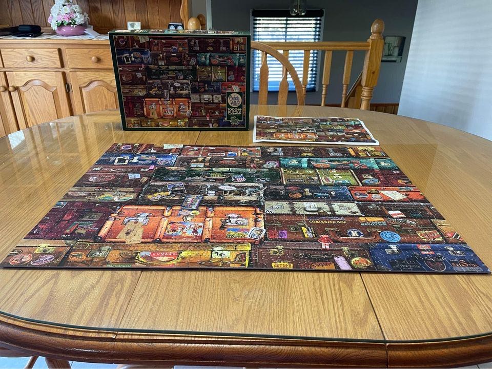 Luggage - Cobble Hill puzzle collectible [Barcode 625012801959] - Main Image 2