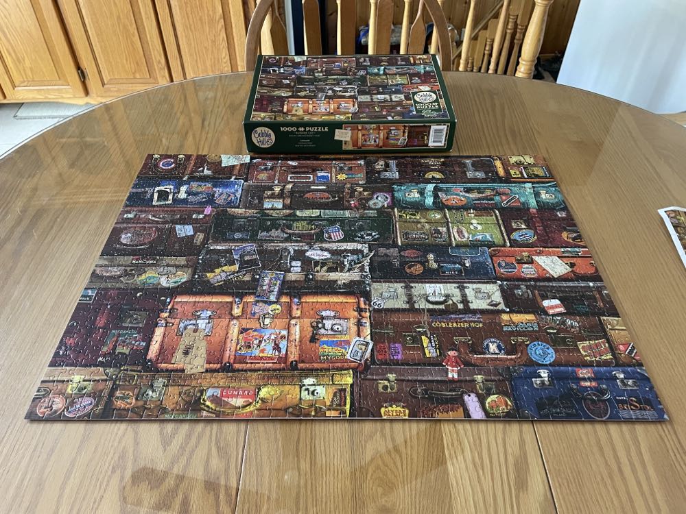 Luggage - Cobble Hill puzzle collectible [Barcode 625012801959] - Main Image 3