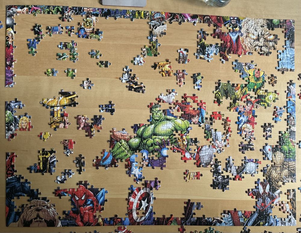 Marvel Impossible Puzzle - Clementoni puzzle collectible [Barcode 8005125394111] - Main Image 3