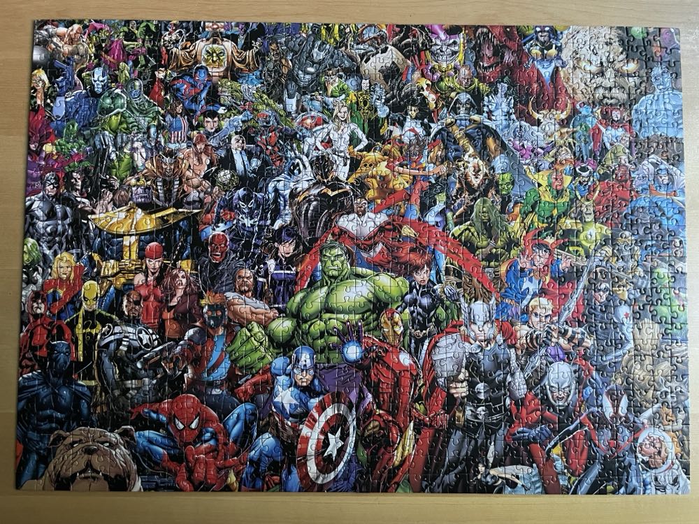 Marvel Impossible Puzzle - Clementoni puzzle collectible [Barcode 8005125394111] - Main Image 4