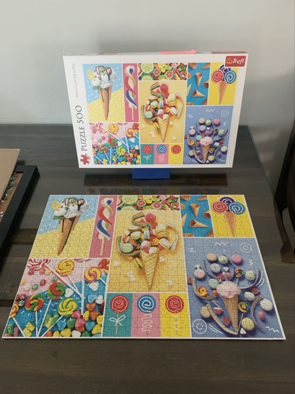 Favourite Sweets - Trefl puzzle collectible [Barcode 5900511373356] - Main Image 2