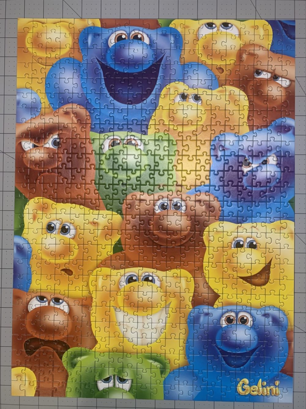 Gelini - Group Photo - Ravensburger puzzle collectible [Barcode 4005556144020] - Main Image 2