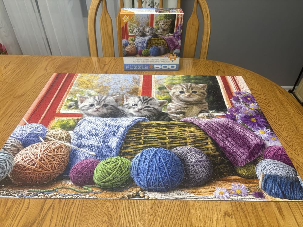 Knittin’ Kittens - EuroGraphics puzzle collectible [Barcode 628136755009] - Main Image 4